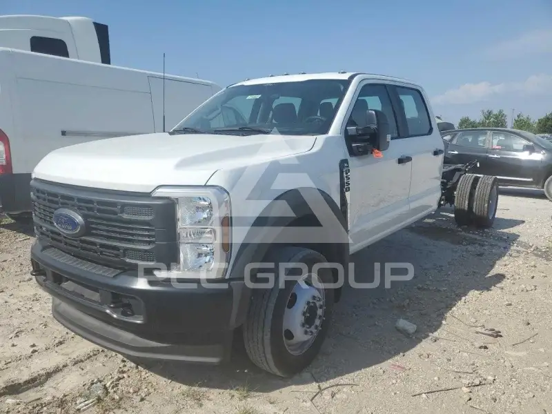 2024 Ford F-550 фото