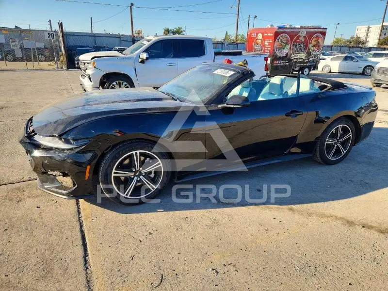 2024 Ford MUSTANG photo