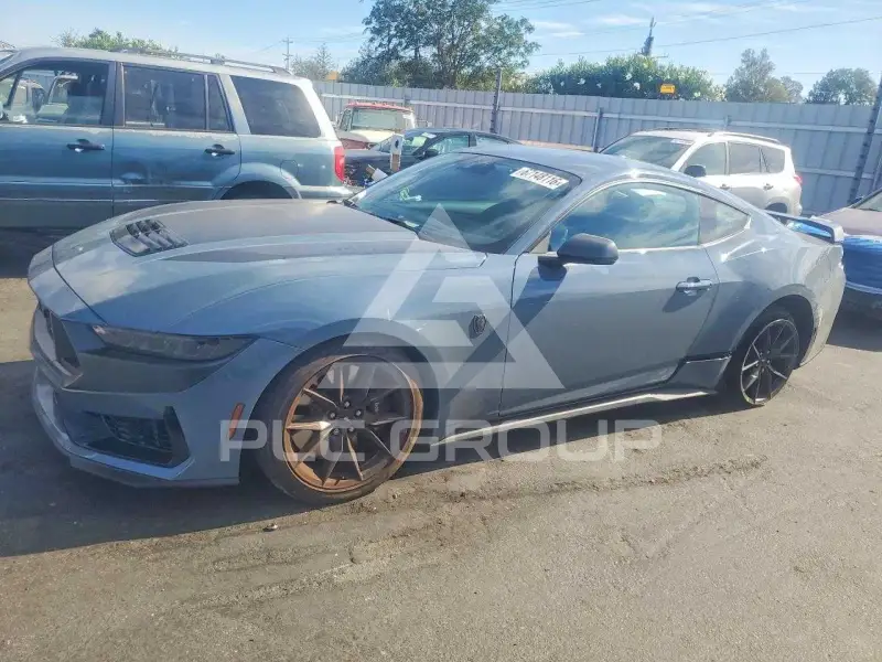 2024 Ford MUSTANG photo