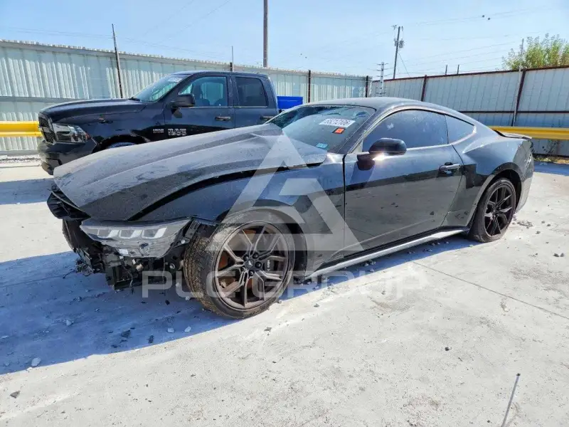 2024 Ford MUSTANG фото