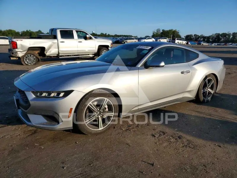 2024 Ford MUSTANG фото