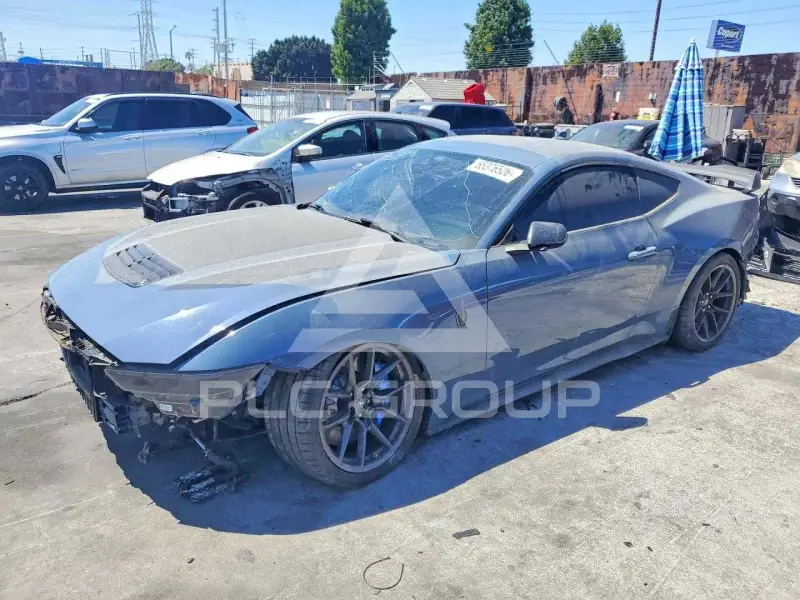 2024 Ford MUSTANG photo