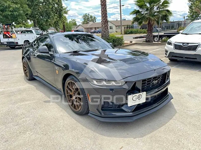 2024 Ford MUSTANG photo