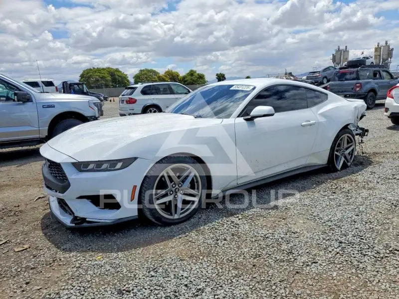 2024 Ford MUSTANG фото