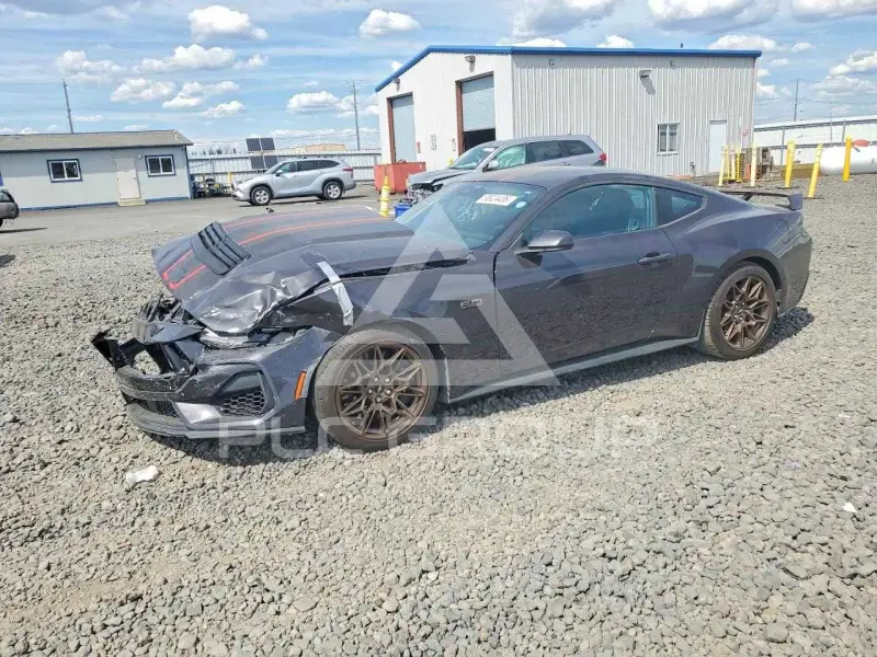 2024 Ford MUSTANG photo