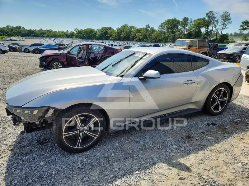 2024 Ford MUSTANG photo