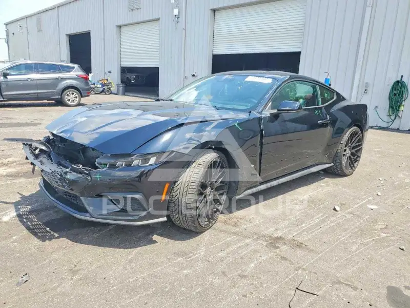 2024 Ford MUSTANG фото