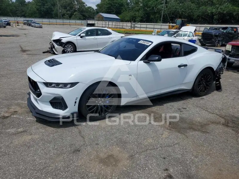 2024 Ford MUSTANG photo