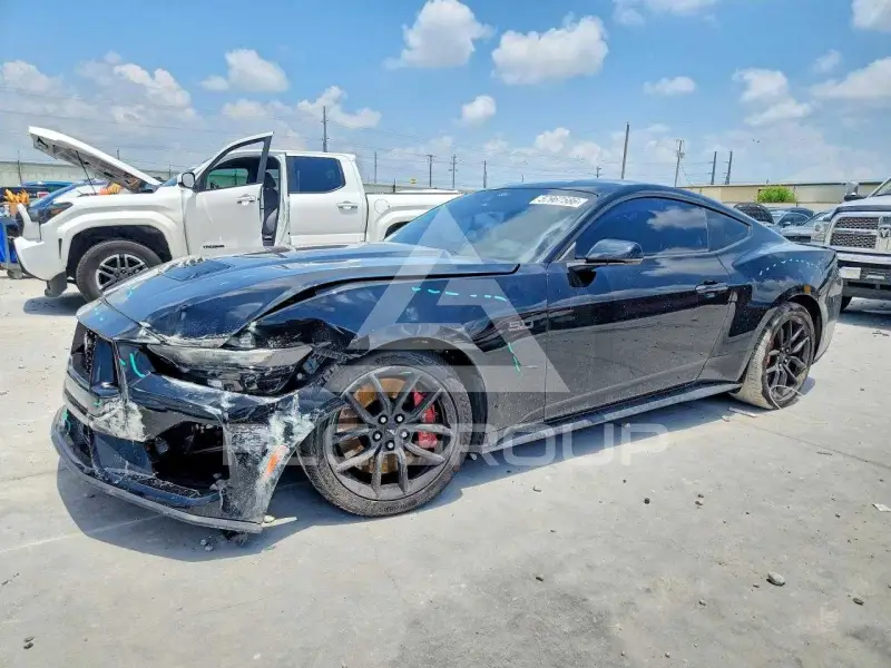 2024 Ford MUSTANG фото