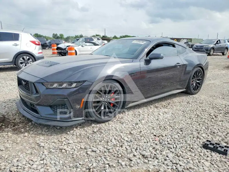 2024 Ford MUSTANG photo