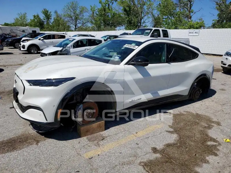2024 Ford MUSTANG фото