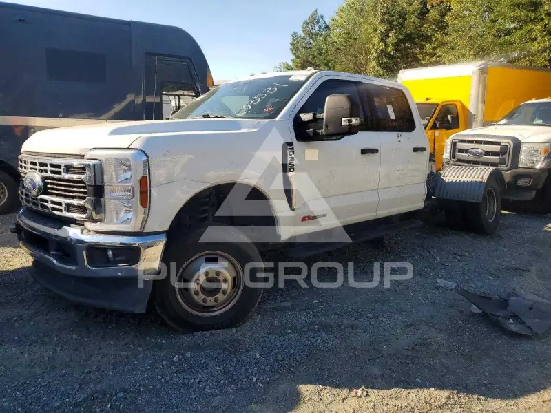 2024 Ford F-350 photo