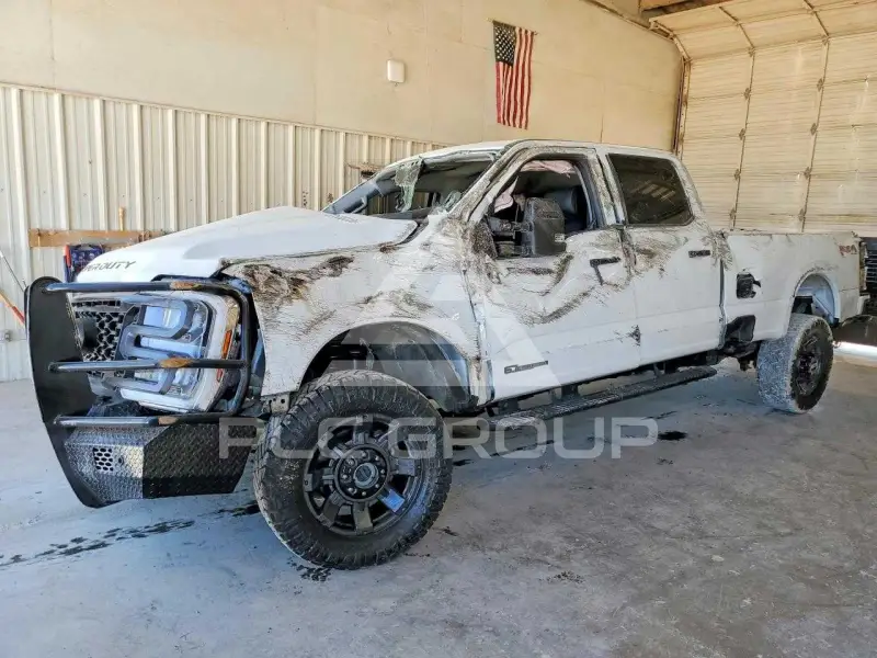2024 Ford F-350 photo