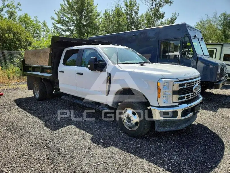 2024 Ford F-350 фото