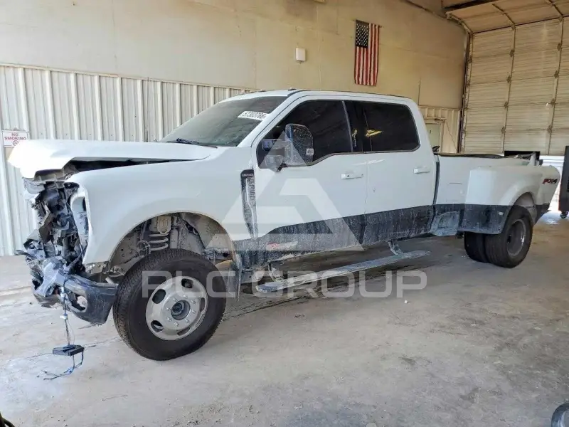 2024 Ford F-350 photo