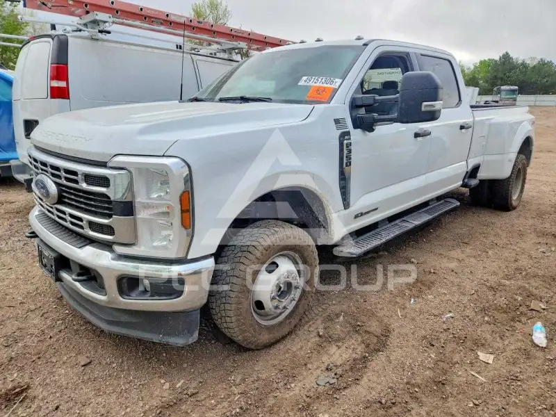 2024 Ford F-350 photo
