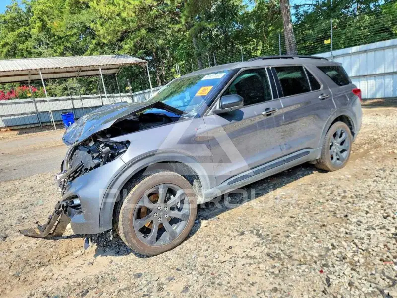 2024 Ford EXPLORER photo