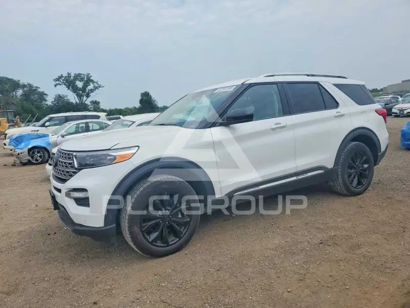 2024 Ford EXPLORER photo