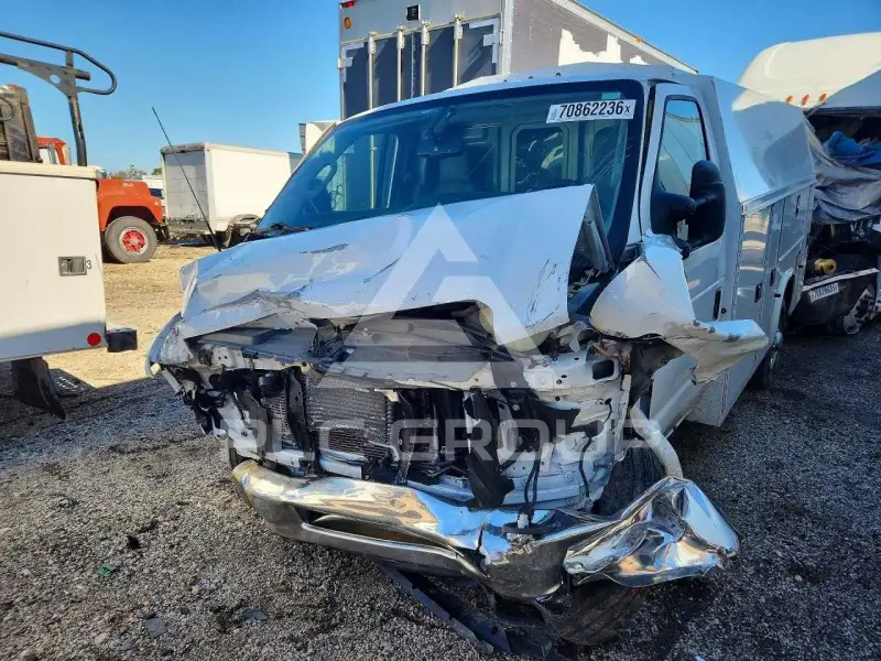 2024 Ford ECONOLINE фото