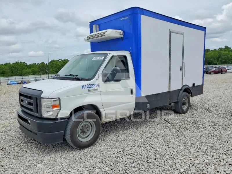 2024 Ford E-350 фото