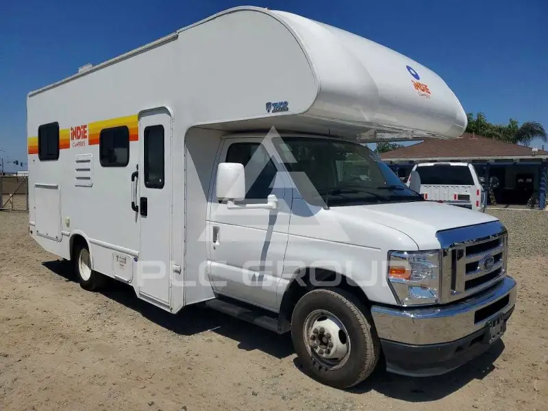2024 Ford E-350 фото