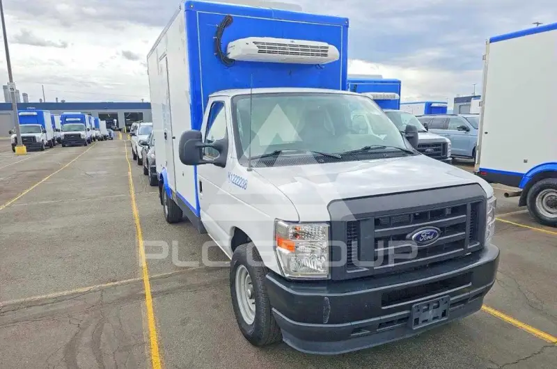 2024 Ford ECONOLINE фото