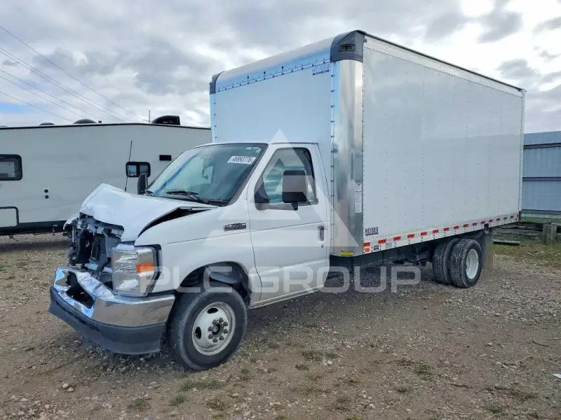 2024 Ford ECONOLINE photo