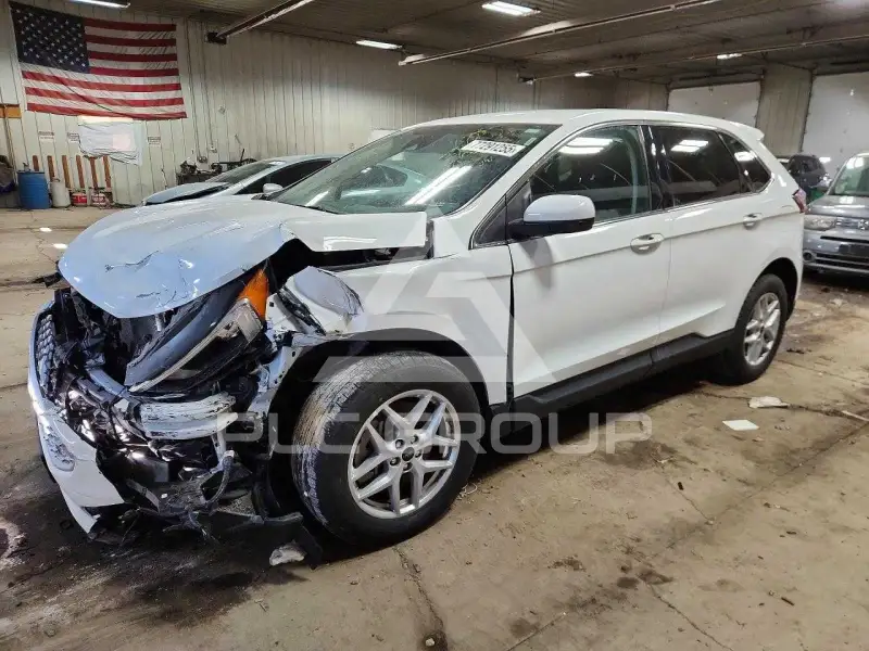2024 Ford EDGE photo