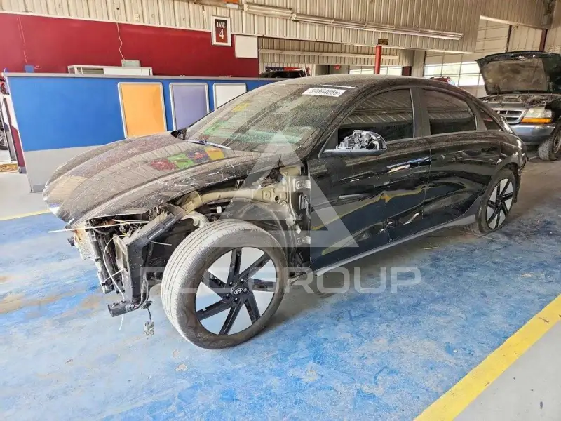 2024 Hyundai Ioniq фото
