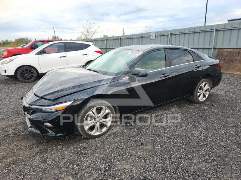 2024 Hyundai Elantra фото
