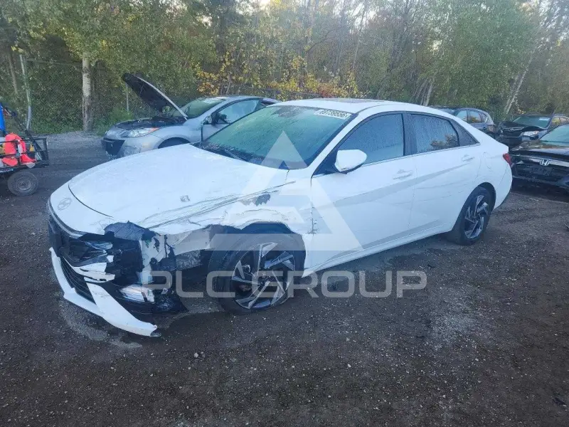 2024 Hyundai Elantra фото
