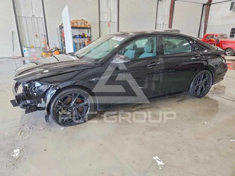 2024 Hyundai Elantra фото