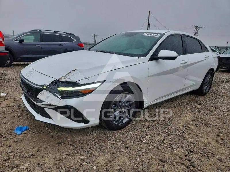 2024 Hyundai Elantra фото