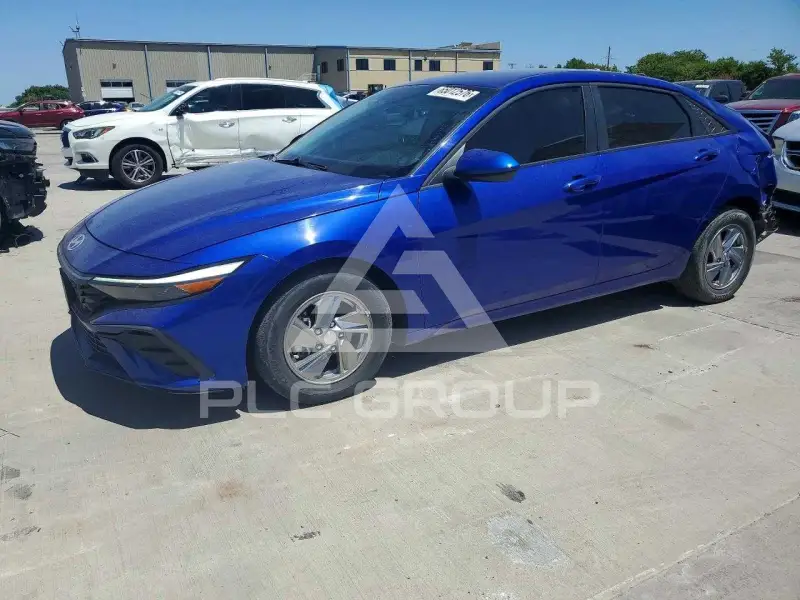 2024 Hyundai Elantra фото