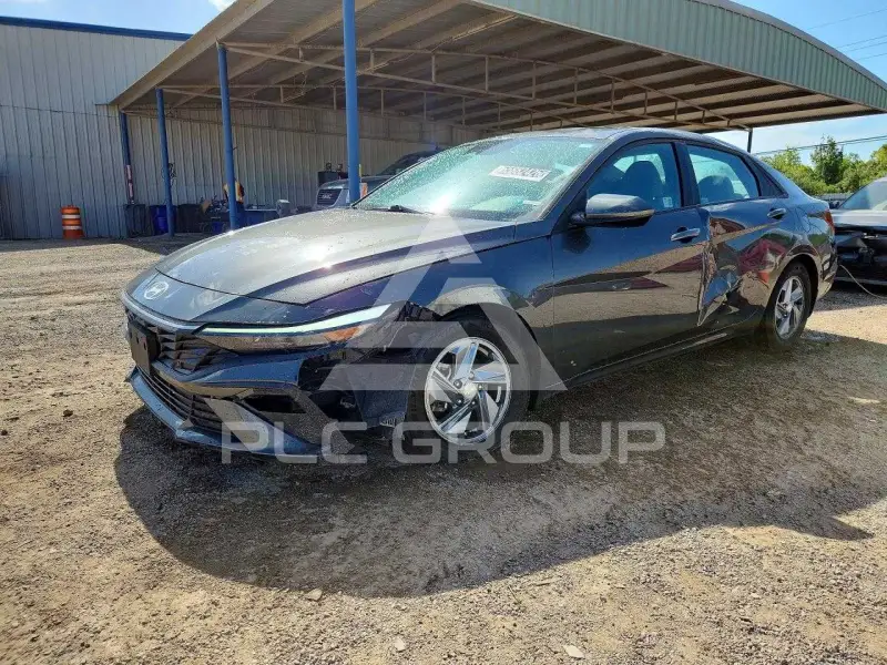 2024 Hyundai Elantra фото