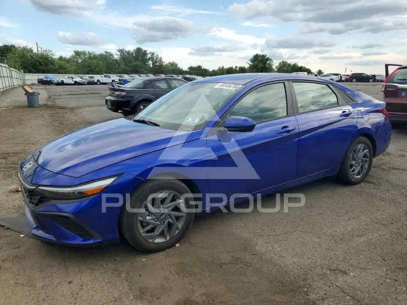 2024 Hyundai Elantra фото