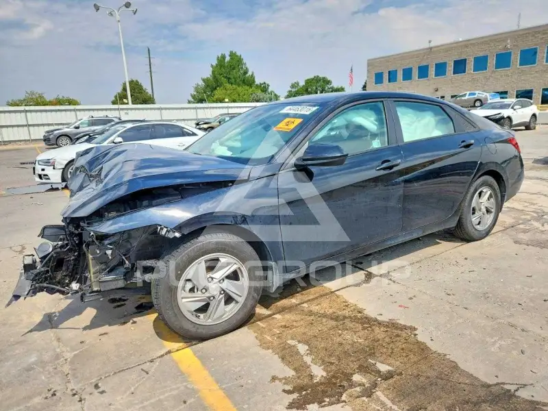 2024 Hyundai Elantra photo