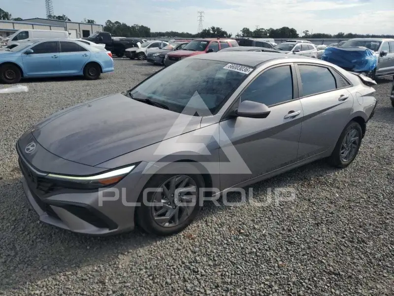 2024 Hyundai Elantra фото