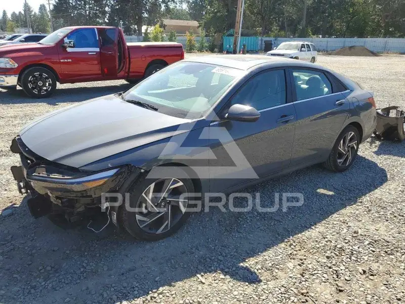 2024 Hyundai Elantra фото