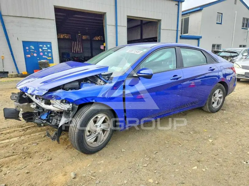 2024 Hyundai Elantra фото