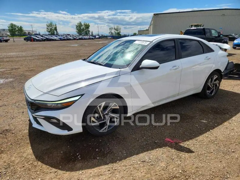 2024 Hyundai Elantra фото