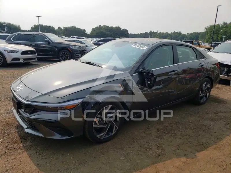 2024 Hyundai Elantra фото