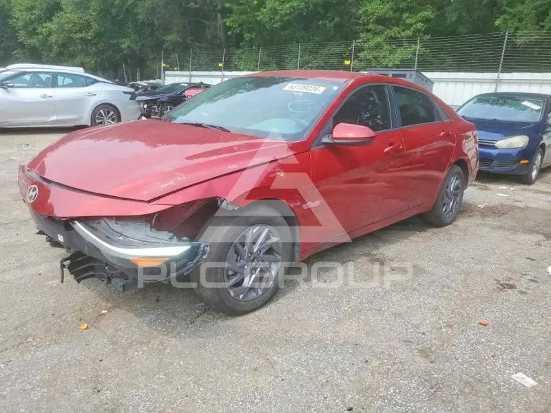 2024 Hyundai Elantra photo
