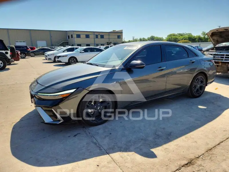 2024 Hyundai Elantra фото