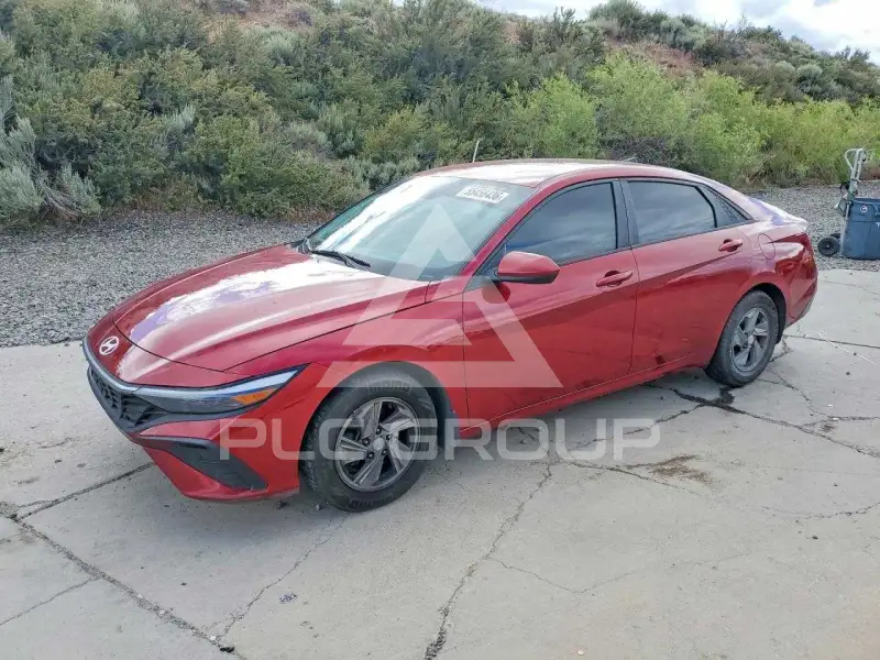 2024 Hyundai Elantra photo