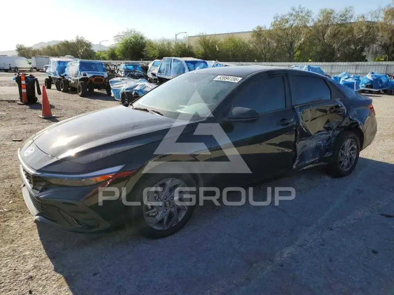 2024 Hyundai Elantra фото
