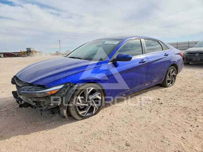 2024 Hyundai Elantra фото