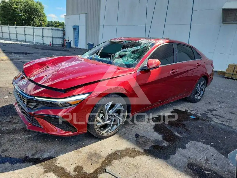 2024 Hyundai Elantra photo