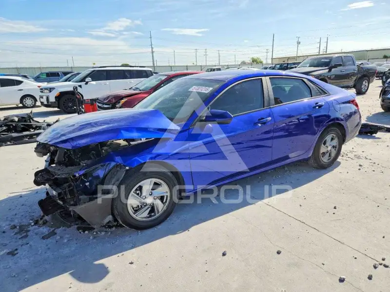 2024 Hyundai Elantra фото