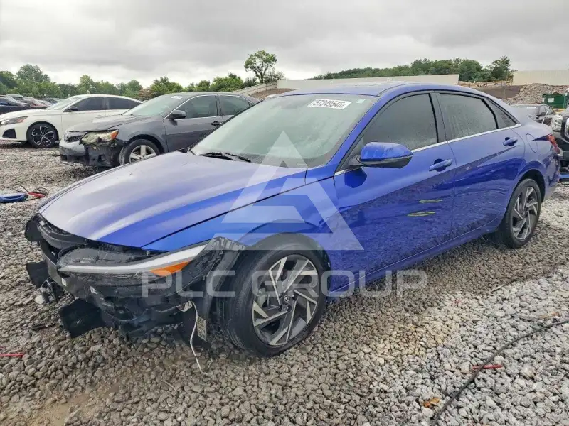 2024 Hyundai Elantra фото